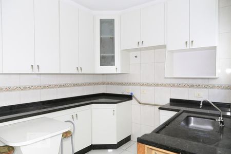 Casa à venda com 160m², 3 quartos e 3 vagas Casa à venda com 160m², 3 quartos e 3 vagasCozinha