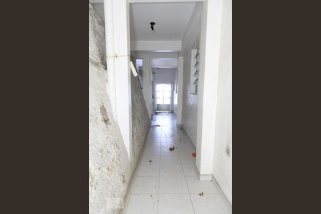 Casa à venda com 160m², 3 quartos e 3 vagas Casa à venda com 160m², 3 quartos e 3 vagasCorredor