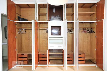 Casa à venda com 160m², 3 quartos e 3 vagas Casa à venda com 160m², 3 quartos e 3 vagasSuíte 2