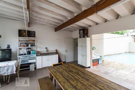 Casa à venda com 375m², 4 quartos e 2 vagasVaranda