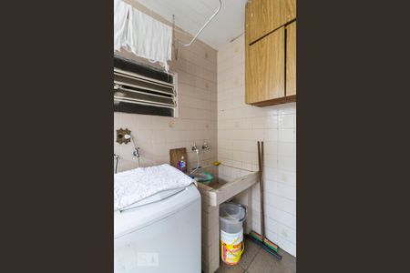 Casa à venda com 375m², 4 quartos e 2 vagasÁrea de serviço