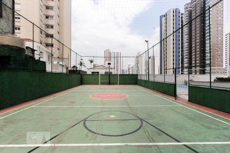 Apartamento à venda com 210m², 3 quartos e 3 vagas Apartamento à venda com 210m², 3 quartos e 3 vagasquadra