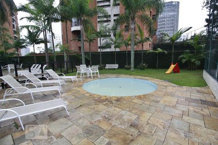 Apartamento à venda com 292m², 4 quartos e 3 vagasPiscina infantil