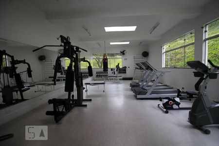 Apartamento à venda com 292m², 4 quartos e 3 vagasAcademia