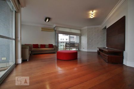 Apartamento à venda com 292m², 4 quartos e 3 vagasSala