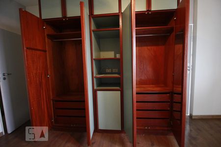 Apartamento à venda com 292m², 4 quartos e 3 vagasSuíte