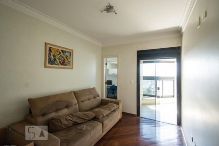 Apartamento à venda com 208m², 4 quartos e 4 vagas Apartamento à venda com 208m², 4 quartos e 4 vagasSuíte 2