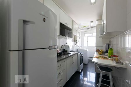 Apartamento à venda com 63m², 2 quartos e 1 vagaCozinha