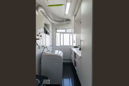 Apartamento à venda com 63m², 2 quartos e 1 vagaÁrea de serviço