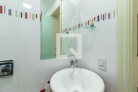 Apartamento à venda com 160m², 2 quartos e 2 vagasBanheiro da Suíte