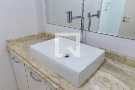 Apartamento à venda com 160m², 2 quartos e 2 vagasBanheiro 2