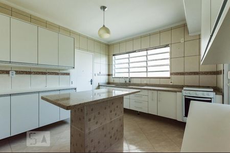 Apartamento à venda com 158m², 4 quartos e 1 vagaCozinha