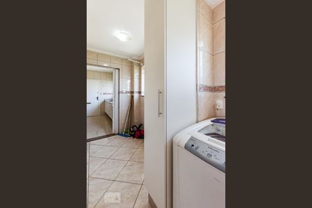 Apartamento à venda com 158m², 4 quartos e 1 vagaÁrea de Serviço