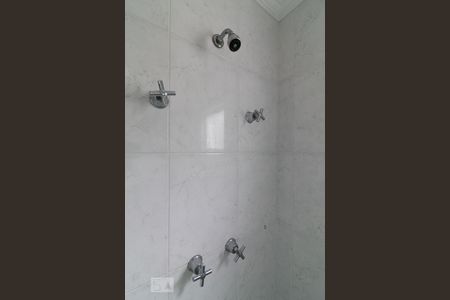 Apartamento para alugar com 90m², 3 quartos e 3 vagasDetalhe do banheiro da suíte