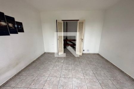 Casa à venda com 450m², 5 quartos e 3 vagas Casa à venda com 450m², 5 quartos e 3 vagasQuarto 2