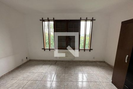 Casa à venda com 450m², 5 quartos e 3 vagas Casa à venda com 450m², 5 quartos e 3 vagasQuarto 3