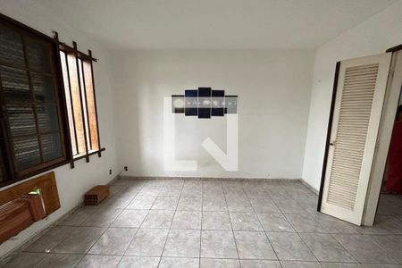 Casa à venda com 450m², 5 quartos e 3 vagas Casa à venda com 450m², 5 quartos e 3 vagasQuarto 2