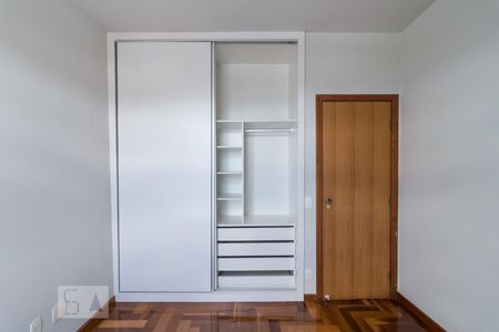 Apartamento à venda com 95m², 2 quartos e 2 vagasQuarto 1
