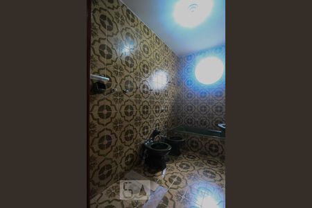 Casa à venda com 350m², 5 quartos e 4 vagasBanheiro