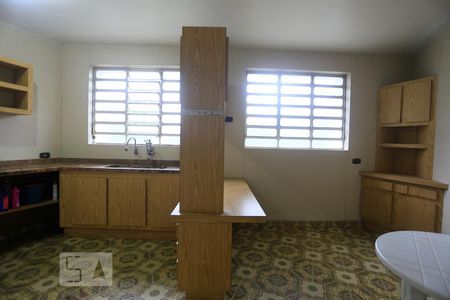 Casa à venda com 350m², 5 quartos e 4 vagasCozinha