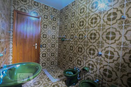 Casa à venda com 350m², 5 quartos e 4 vagasBanheiro