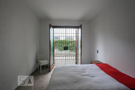 Casa à venda com 350m², 5 quartos e 4 vagasQuarto 2