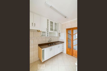 Apartamento à venda com 98m², 2 quartos e 2 vagasCozinha