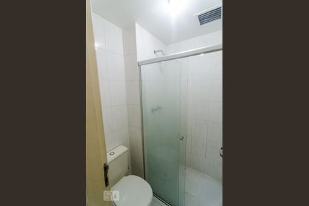 Banheiro de apartamento para alugar com 1 quarto, 35m² em Alto da Mooca, São Paulo
