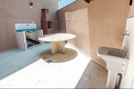 Casa para alugar com 240m², 5 quartos e 2 vagasQuintal