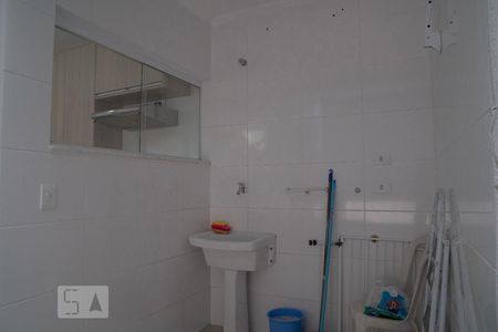 Casa à venda com 125m², 3 quartos e 2 vagas Casa à venda com 125m², 3 quartos e 2 vagasÁrea de Serviço