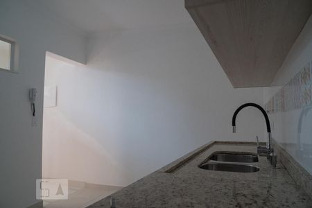 Casa à venda com 125m², 3 quartos e 2 vagas Casa à venda com 125m², 3 quartos e 2 vagasCozinha