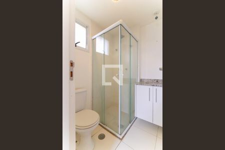 Apartamento para alugar com 68m², 2 quartos e 1 vaga Apartamento para alugar com 68m², 2 quartos e 1 vagaBanheiro da Suíte