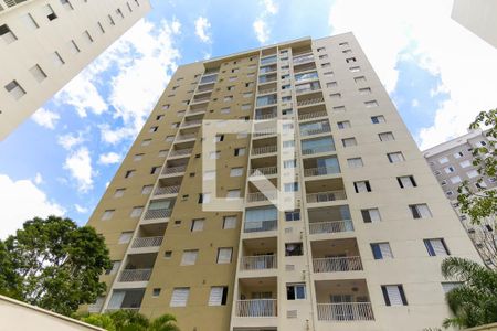 Apartamento para alugar com 68m², 2 quartos e 1 vaga Apartamento para alugar com 68m², 2 quartos e 1 vagaFachada