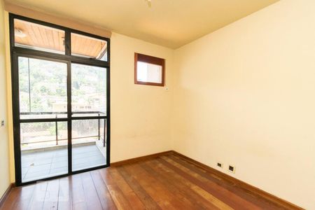 Apartamento à venda com 280m², 3 quartos e 2 vagas Apartamento à venda com 280m², 3 quartos e 2 vagasQuarto 2