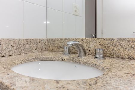 Apartamento à venda com 110m², 3 quartos e 2 vagas Apartamento à venda com 110m², 3 quartos e 2 vagasBanheiro