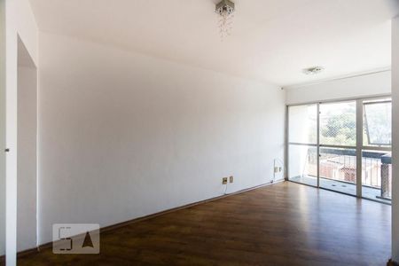 Sala de apartamento para alugar com 3 quartos, 70m² em Vila Parque Jabaquara, São Paulo