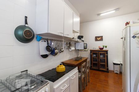 Apartamento à venda com 128m², 3 quartos e 2 vagasCozinha