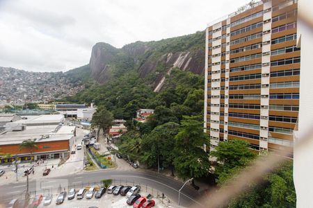 Apartamento à venda com 128m², 3 quartos e 2 vagasVista Sacada