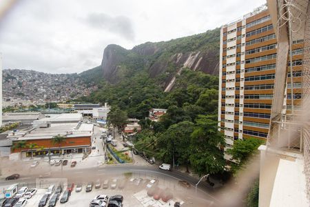 Apartamento à venda com 128m², 3 quartos e 2 vagasVista Sacada