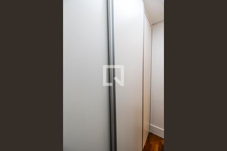 Apartamento à venda com 106m², 3 quartos e 2 vagasCloset da suíte 1