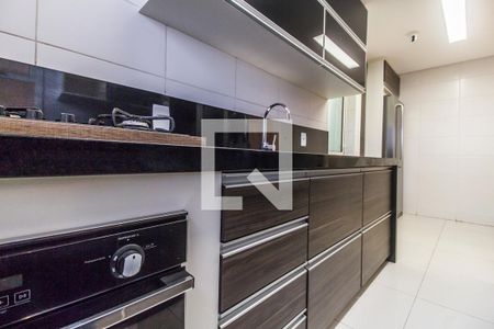 Apartamento à venda com 106m², 3 quartos e 2 vagasCozinha