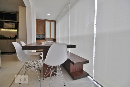Varanda de apartamento à venda com 2 quartos, 69m² em Vila Andrade, São Paulo