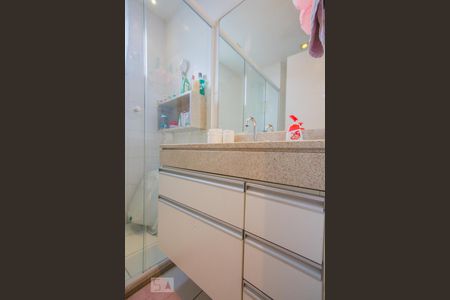 Apartamento para alugar com 135m², 3 quartos e 2 vagasBanheiro da suite 1