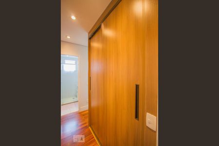 Closet Suite 1 de apartamento para alugar com 3 quartos, 135m² em Santo Amaro, São Paulo