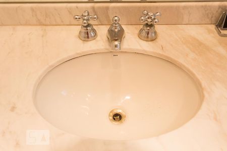 Apartamento para alugar com 150m², 3 quartos e 3 vagas Apartamento para alugar com 150m², 3 quartos e 3 vagasBanheiro Suíte 03