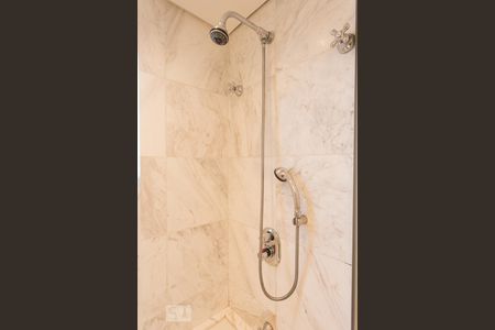 Apartamento para alugar com 150m², 3 quartos e 3 vagas Apartamento para alugar com 150m², 3 quartos e 3 vagasBanheiro Suíte 03