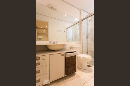 Apartamento para alugar com 150m², 3 quartos e 3 vagas Apartamento para alugar com 150m², 3 quartos e 3 vagasBanheiro Suíte 01