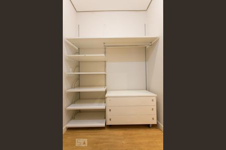 Apartamento para alugar com 150m², 3 quartos e 3 vagas Apartamento para alugar com 150m², 3 quartos e 3 vagasSuíte 03