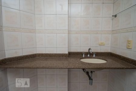 Banheiro - suíte  de apartamento para alugar com 2 quartos, 100m² em Cerâmica, São Caetano do Sul