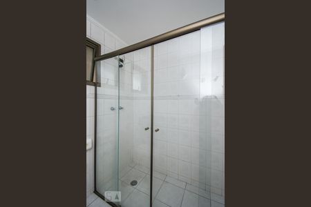 Banheiro de apartamento para alugar com 2 quartos, 100m² em Cerâmica, São Caetano do Sul